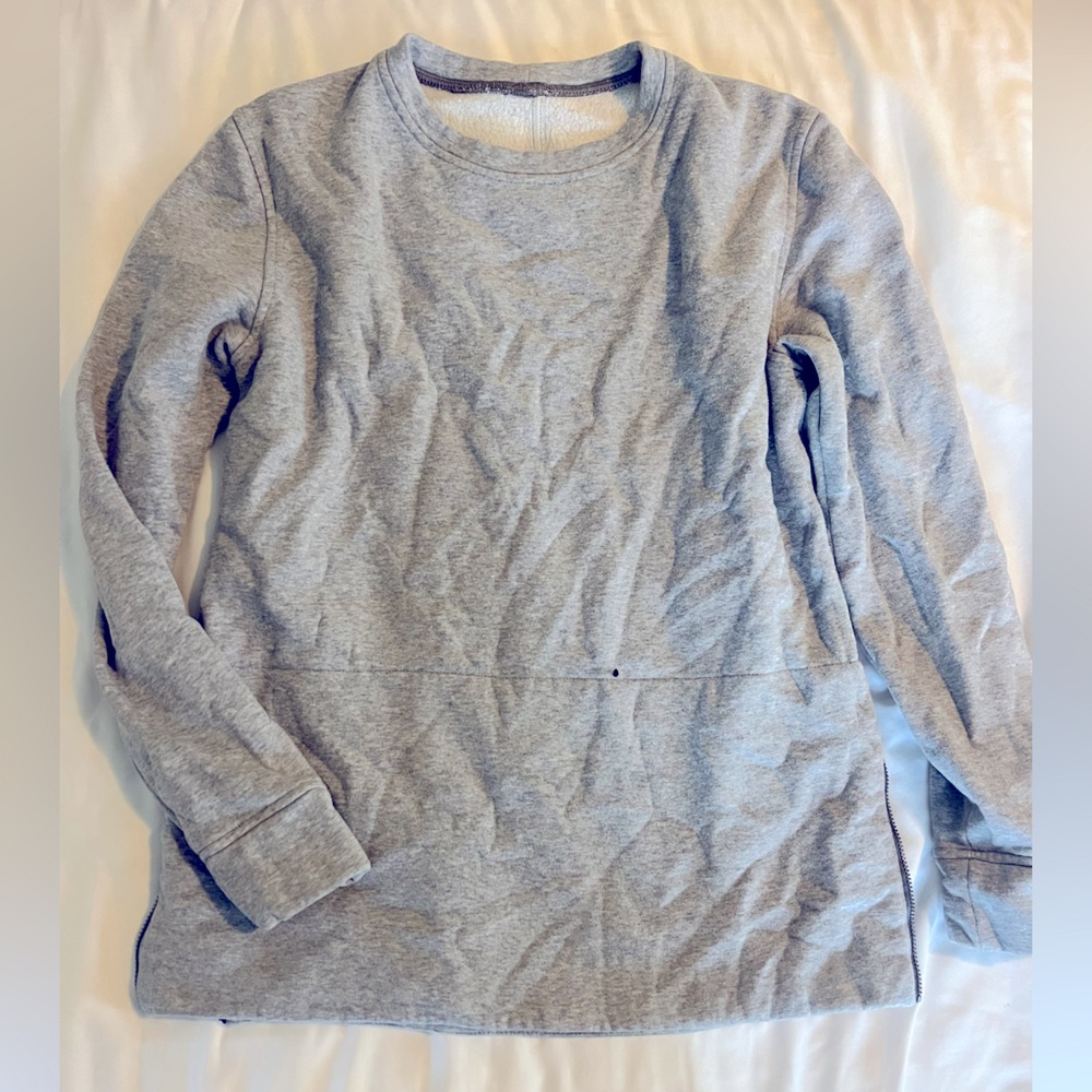 LuLuLemon sweatshirt crew neck
